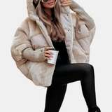 Gabriela – Oversized puffer jakna s kapuco in patchworkom