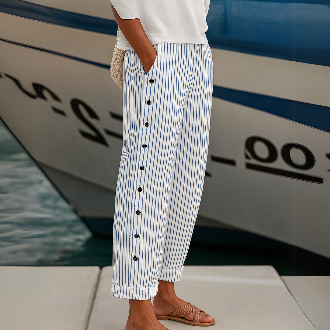 Caitlin | Elegantni hlače z gumbi in črtami