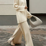 Set dveh delov z nabranimi žepi, oversize