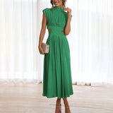 Raluca – Obleka z globokim izrezom